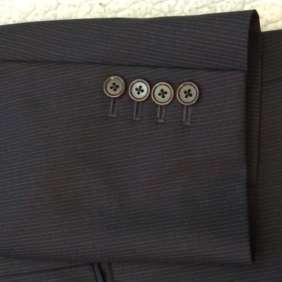 Jos. A. Bank Navy Hairline Stripe Signature Gold Wool Suit 46L - Picture 4 of 13